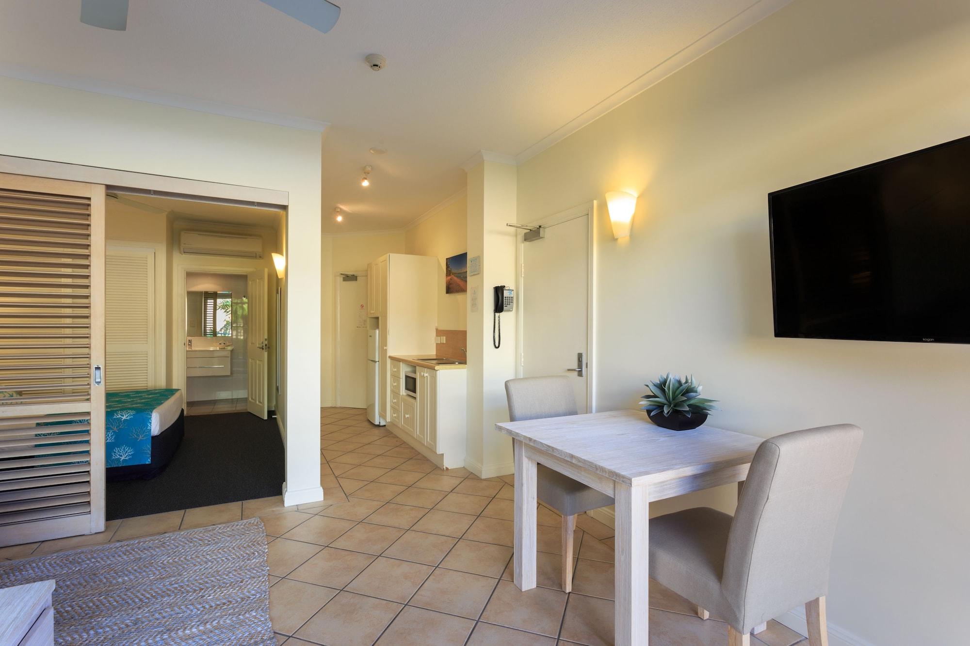 Macrossan House Boutique Holiday Apartments Port Douglas Exteriér fotografie