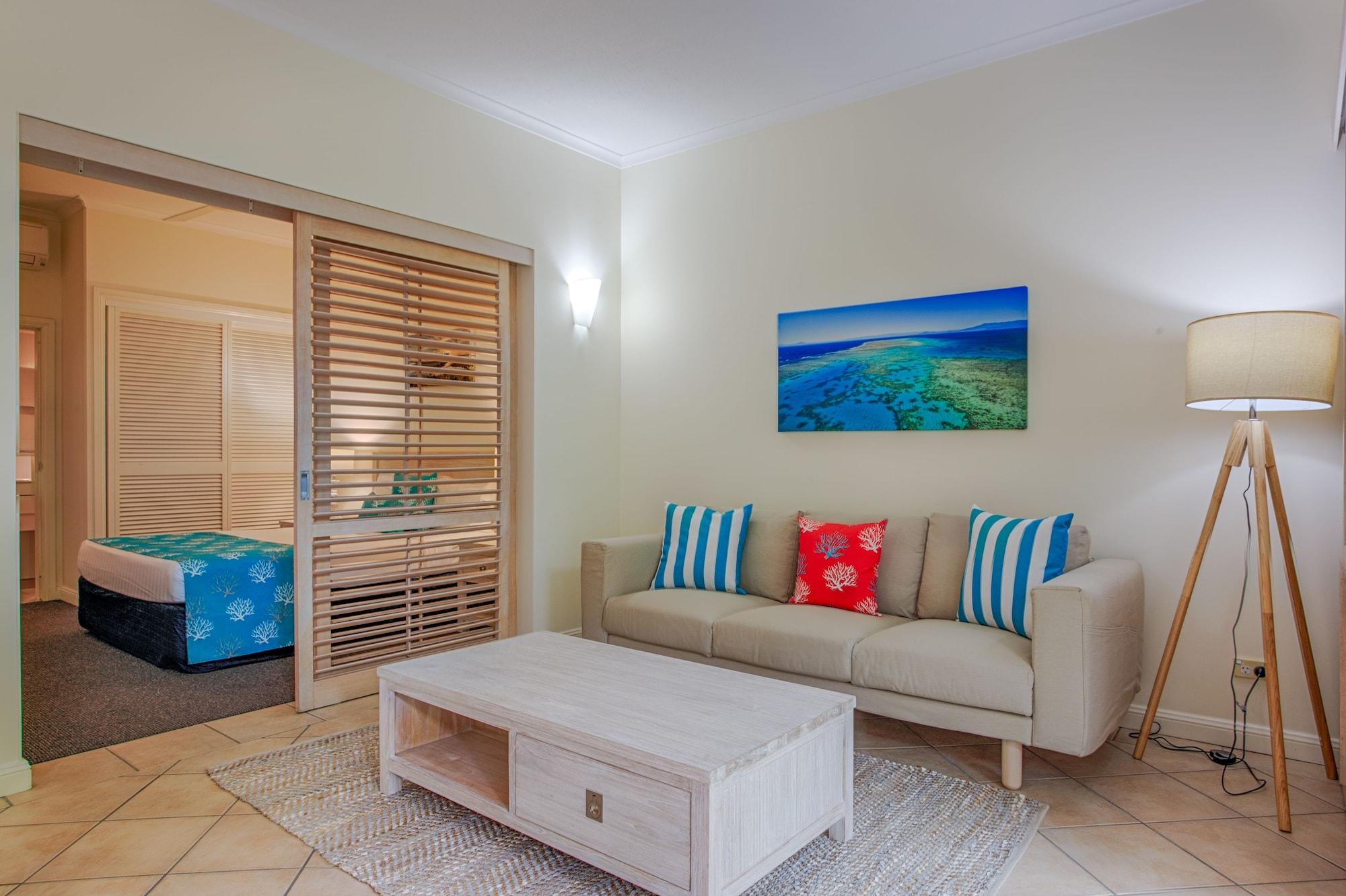 Macrossan House Boutique Holiday Apartments Port Douglas Exteriér fotografie